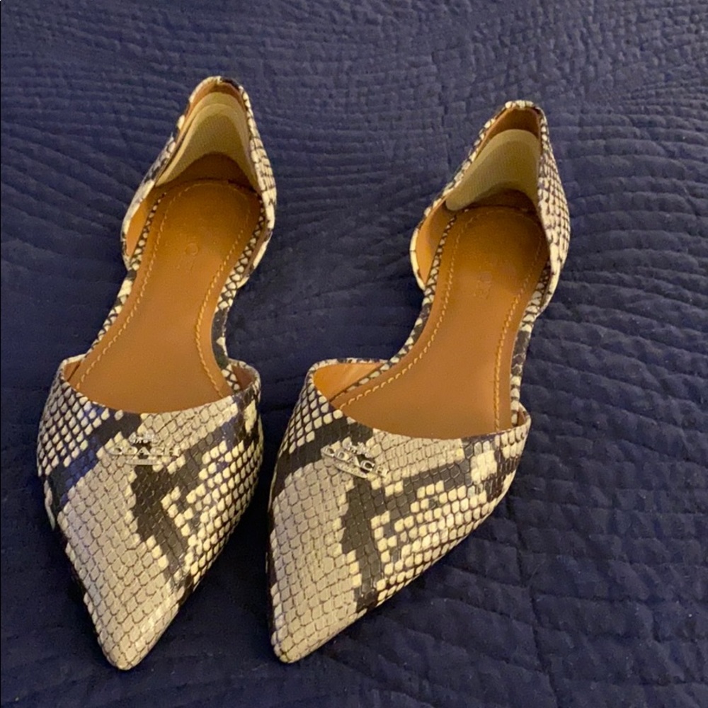 Coach flats size 8.5